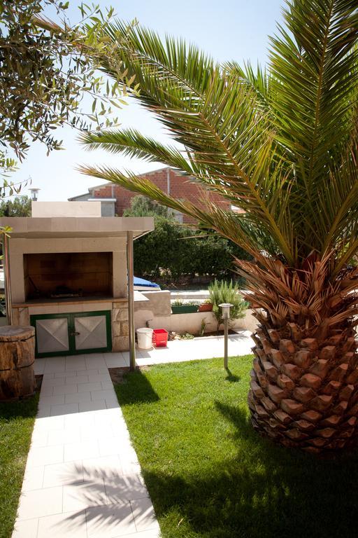 Apartment Adriana Povljana Exterior photo